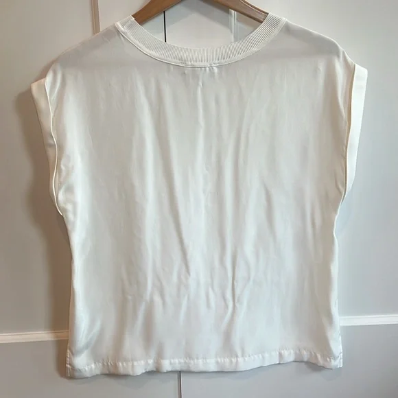 FRAME Washable Oversized Silk Tee - Picture 11 of 11
